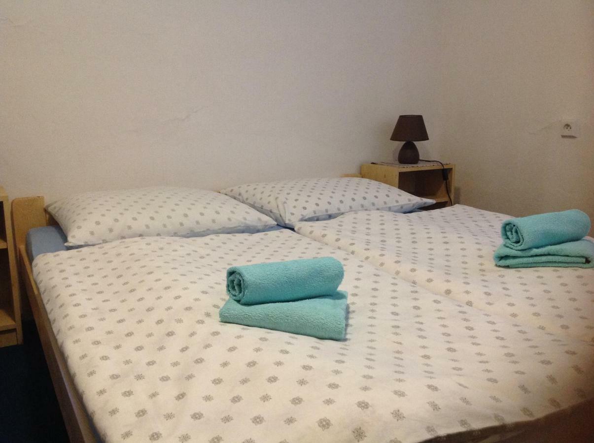 Privat Monika Apartment Stara Lesna Bagian luar foto